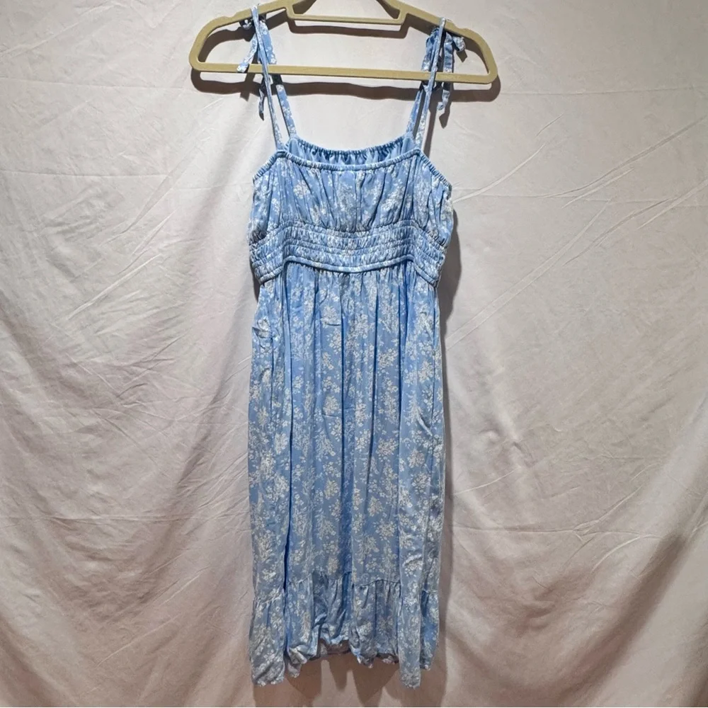 RSQ Tier Printed Dress Light Blue White Floral Pattern Size L Adjustable Straps - Picture 11 of 13